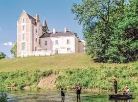 Awesome Home In Ardentes