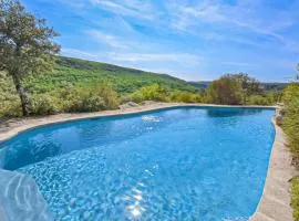 Awesome Home In Bonnieux With Sauna