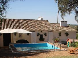 Casa das Moles, holiday home in Évora