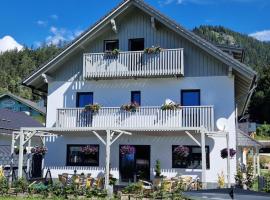 Haus Karina, hotel en Bad Mitterndorf