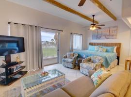 El Matador 627 - close to all the amenities of El Matador!, hotel en Fort Walton Beach