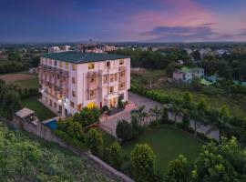WelcomHeritage Mount Valley Resort Ranthambore, хотел в Савай Мадхопур