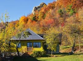 Alunis Retreat, pensiune din Aluniş