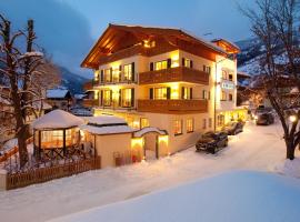 罗曼庄园兰德酒店，位于多弗加斯坦的酒店