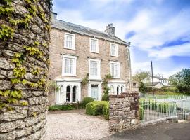 Redmayne House, hotel with parking in Lake District National Park