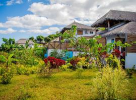 Tiako Villas, cottage à Ambondrona