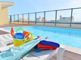 FLORIPES LUXURY APARTMENT with Pool on Rooftop