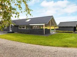 8 person holiday home in Hovborg
