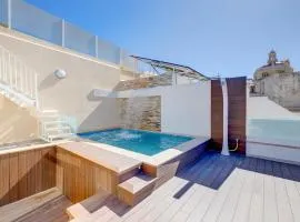Traditional Maltese Townhouse wt Terrace and Pool