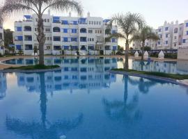 Superbe appart 3pieces a sania plage MARINA SMIR, apartman M'dikban