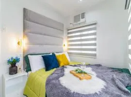 Galena by J&J (1BR . Wi-Fi . Netflix . Pool )