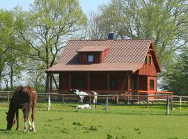 gemütliches Ferienhaus in der Natur, loma-asunto kohteessa Osterrade