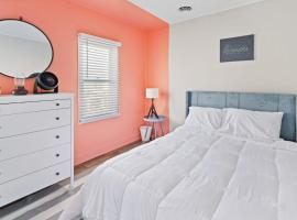 Colorful 6BR Duplex Apt Midtown AC near Boardwalk, apartment in Atlantic City