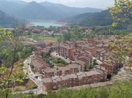 Apartamento rural en el Berguedà "Lluis & Antonia" A Ac, дешевий готель у місті Sant Jordi de Cercs