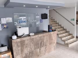 Blue House Corferias，波哥大科尔菲利亚斯会议中心的飯店