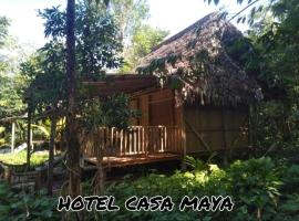 Hotel Casa Maya, beach hotel in Lívingston