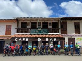 Hotel Trujillo Plaza, ξενοδοχείο με σπα σε Trujillo