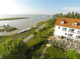 Seehotel Herlinde, hotel in Podersdorf am See