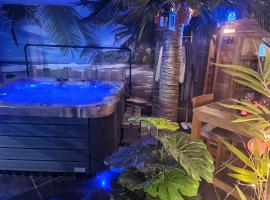 Au clair de lune, spa hotel in Chavelot