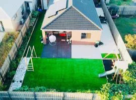 Comfy nest 4 bed room family house