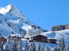 Boutique Hotel die Mittagspitze Superior, hótel í Damuls