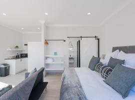 34.4 Degrees South Studio Apartment, hotel in Agulhas