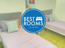 Best Rooms- Quarto 2 Plateau, hotel Praiában
