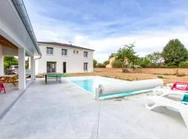 5 Bedroom Nice Home In Albi