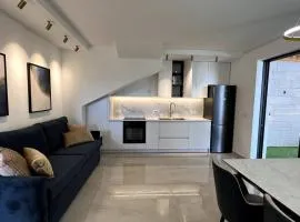 Gabriel Apartments - Brand Designed Apt in Bayit Vegan 5min to SHAAREI ZEDEK HOSPITAL