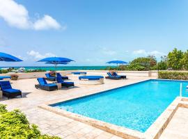 Sea Esta Studio II - Ocean Views from Pool!, hôtel à Turtle Cove