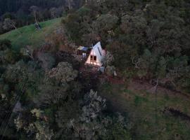 Cabañas el Paraiso Sesquile, chalet i Sesquilé