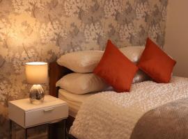 Beautiful Accommodation with Free Parking and WiFi, hotel in Belle Isle
