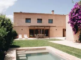 Can Camades - Casa amb jardí i piscina a L'Empordà