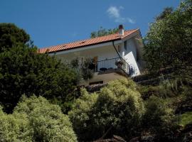 B&B L'Intrigante, bed & breakfast σε Σεμπόργκα