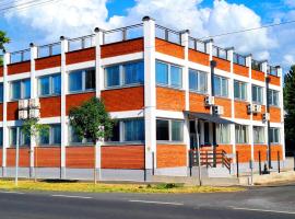 HÉDER APARTMANOK, hotel in Balatonfenyves