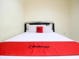 RedDoorz near Puskesmas Sei Jang Tanjung Pinang, hotel in Tanjung Pinang