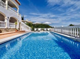 Dream Villa, hotel in Benidoleig