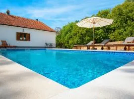 Holiday House Tone, Imotski-Drum-Makarska
