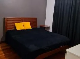 Casa com banheira prox USP e Centro