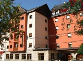 Hotel Villa de Canfranc, hotel v destinaci Canfranc-Estación