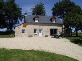 Gîte Saint-Léonard-des-Bois, 5 pièces, 7 personnes - FR-1-410-179, Cottage in Saint-Léonard-des-Bois