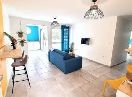 Appartement 2 chambres, avec jardin, grande terrasse, Barbecue, 8 min du centre ville