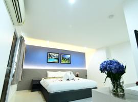 Poonsuk Place Hotel, hotel a Bangkok Noi