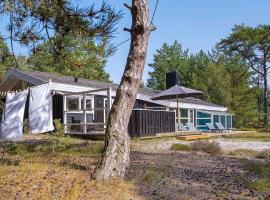 Holiday home Nexø XLIV, cabaña o casa de campo en Vester Sømarken