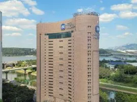 Niagara Hotel、ソウルにある金浦国際空港 - GMPの周辺ホテル