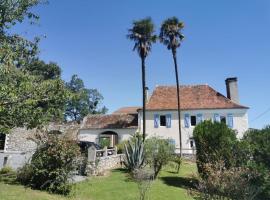 Chambres d'hôtes dessine-moi un chemin, B&B i Sauvelade