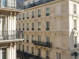 Hotel Petit Lafayette