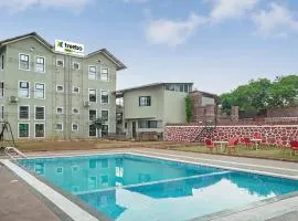 Treebo Vhyomaan Resort