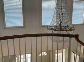 Luxury villa with stunning view, hotel v destinaci Pargas