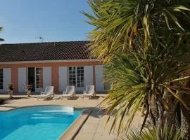 Villa grand communal, piscine, 18km de Bordeaux